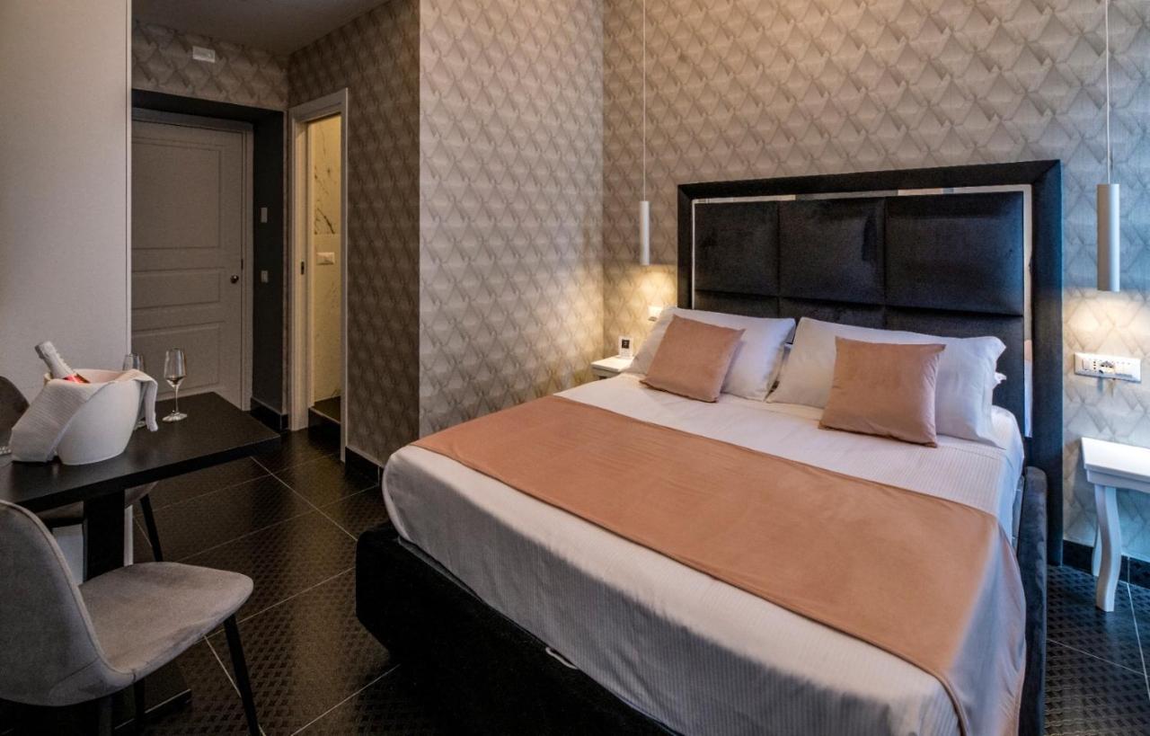 Luna Luxury Bed And Breakfast Naples Exterior photo